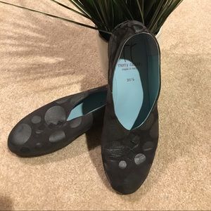 Thierry Rabiton Grace black and silver suede flat